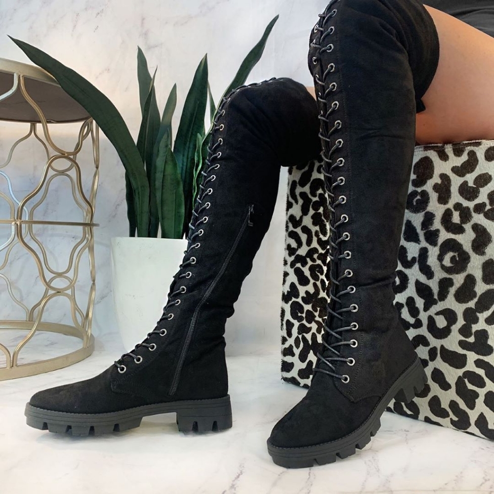 Just In!🖤Lace Me Up Lug Sole Thigh-High Boots